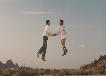 Στίχοι – Lyrics : Alex Warren – Ordinary