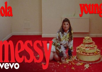 Στίχοι – Lyrics : Lola Young – Messy